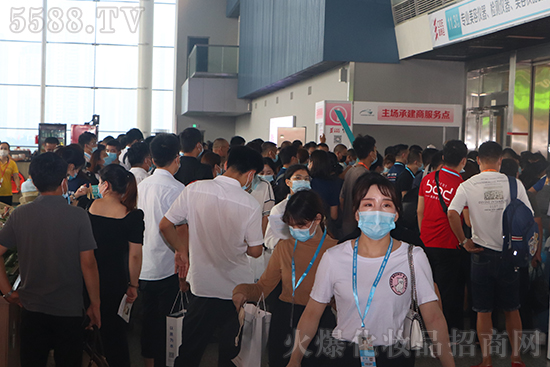 第55屆廣州美博會(huì)盛大開幕,精彩紛呈,驚艷四方 第55屆廣州美博會(huì)盛大開幕,精彩紛呈,驚艷四方